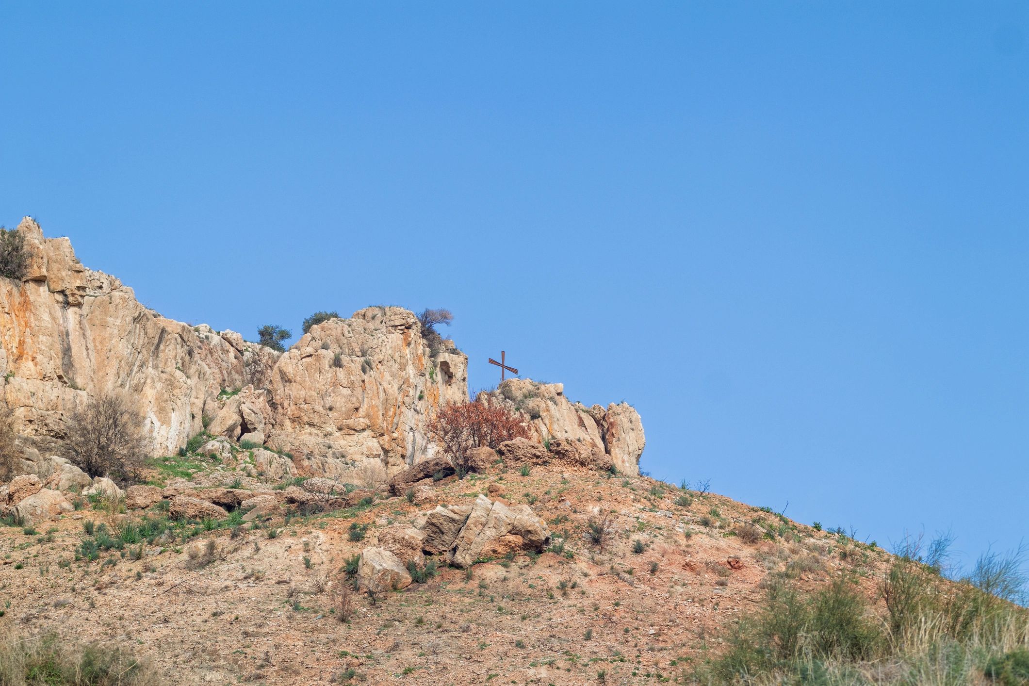 Cross outdoors